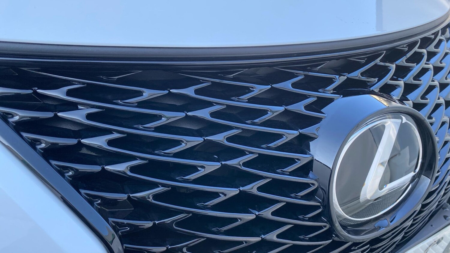 Used Lexus UX 2024 for sale - 77925941: Photo 31