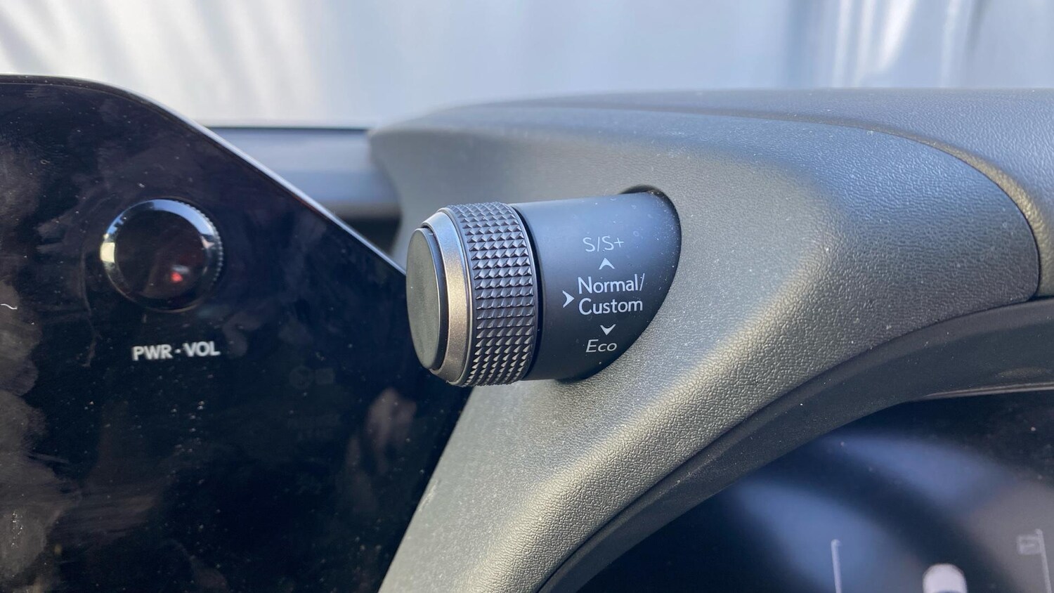 Used Lexus UX 2024 for sale - 77925941: Photo 35