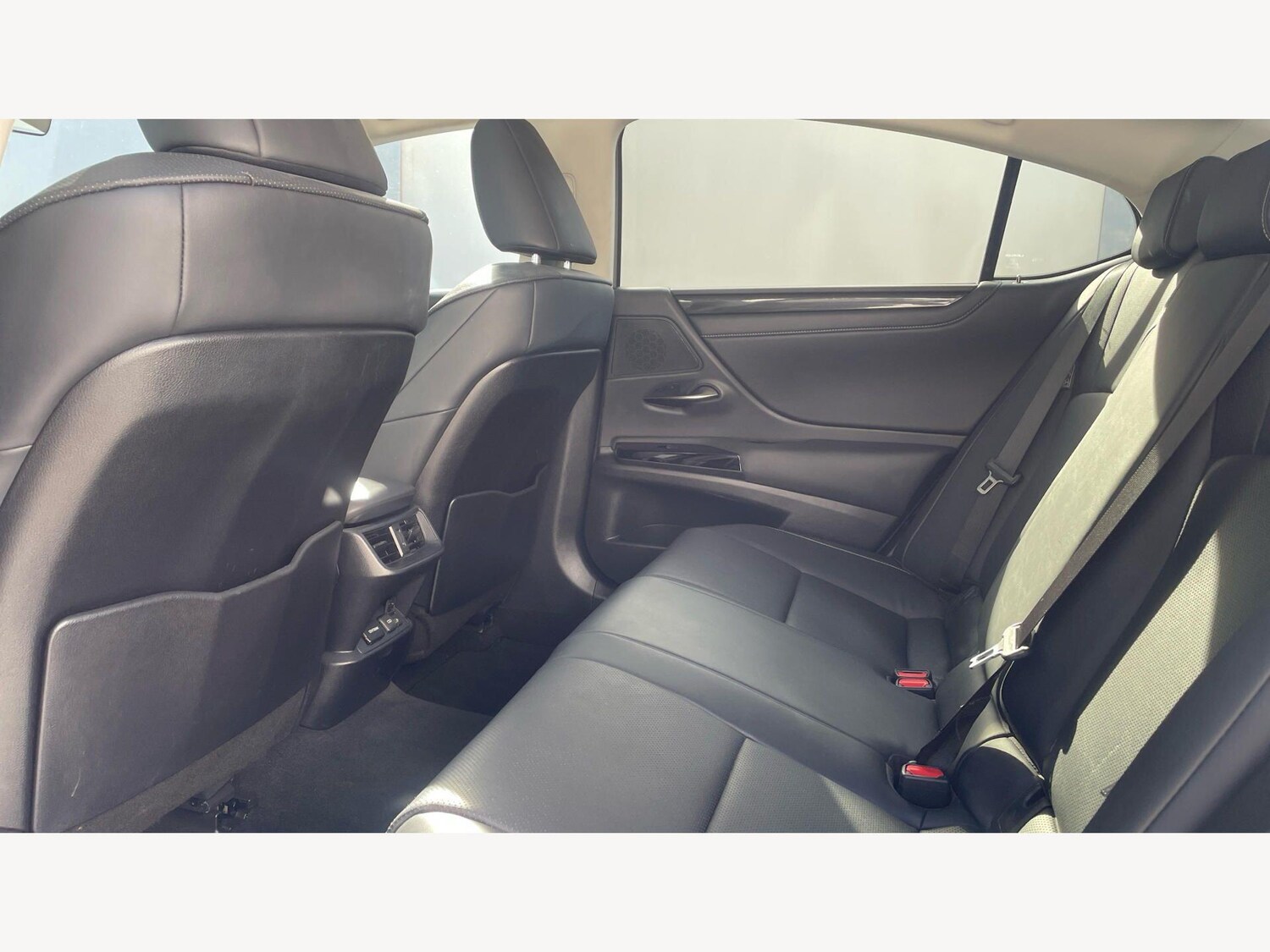 Used Lexus ES 2022 for sale - 77925923: Photo 16