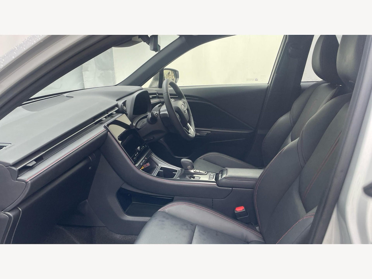 Used Lexus LBX 2025 for sale - 77440203: Photo 8