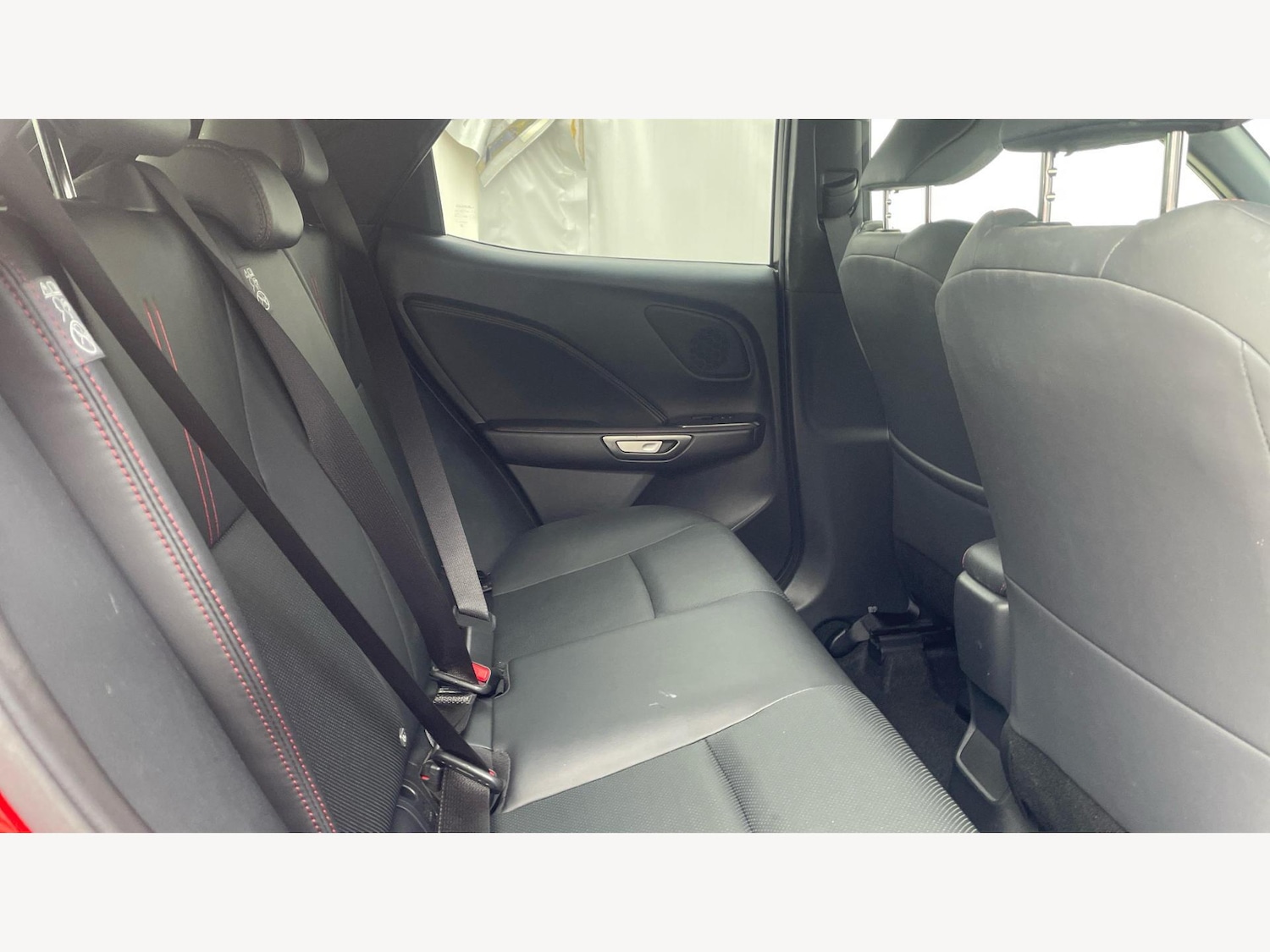 Used Lexus LBX 2024 for sale - 76484640: Photo 11