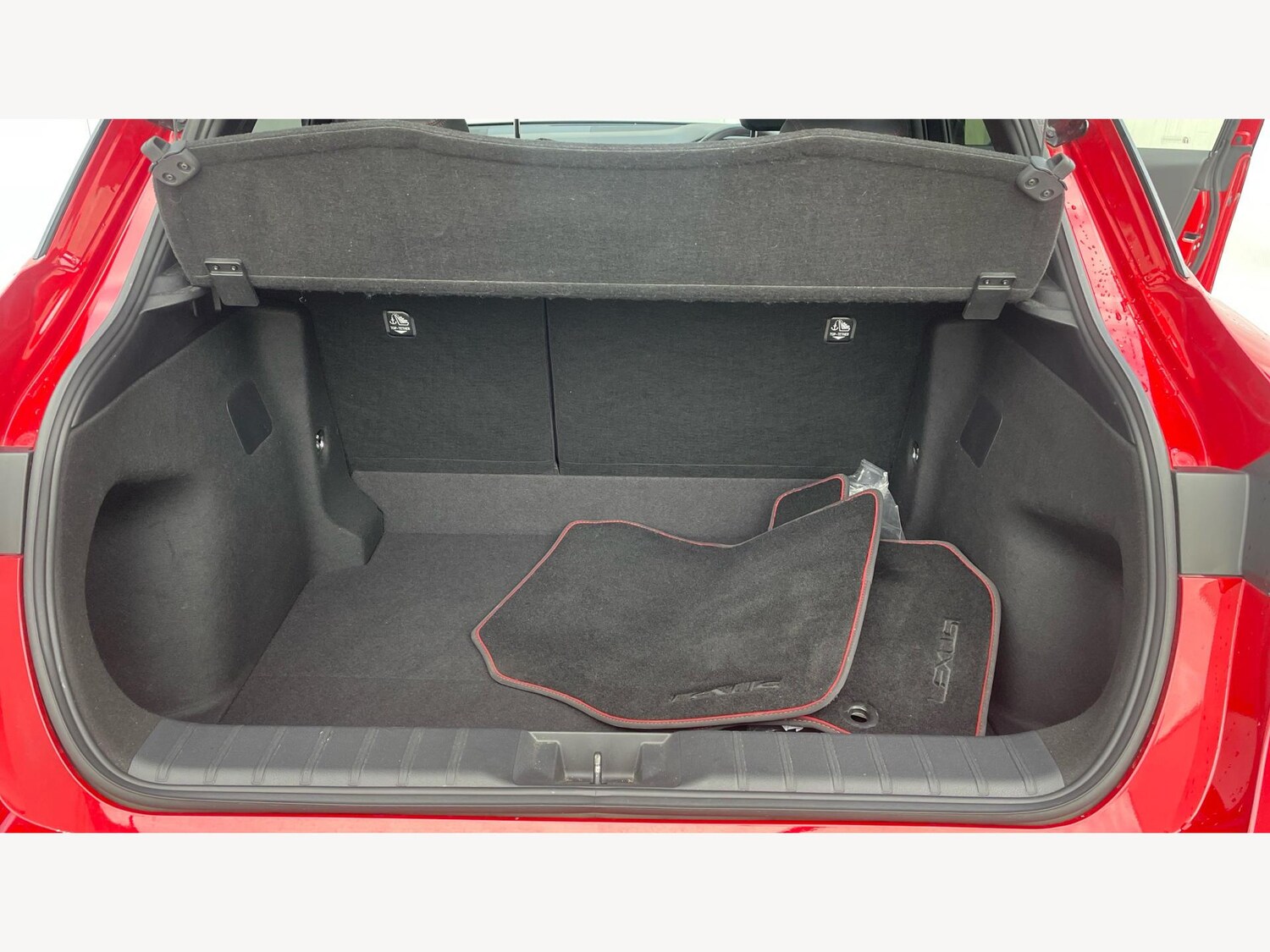 Used Lexus LBX 2024 for sale - 76484640: Photo 17