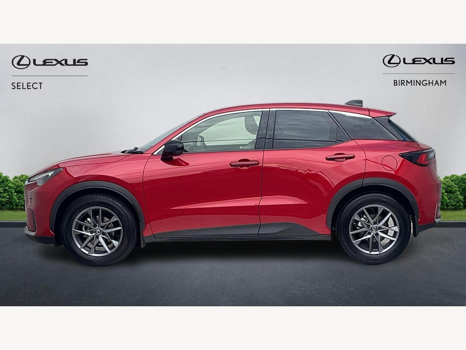 Used Lexus LBX 2024 for sale - 76484640: Photo 3