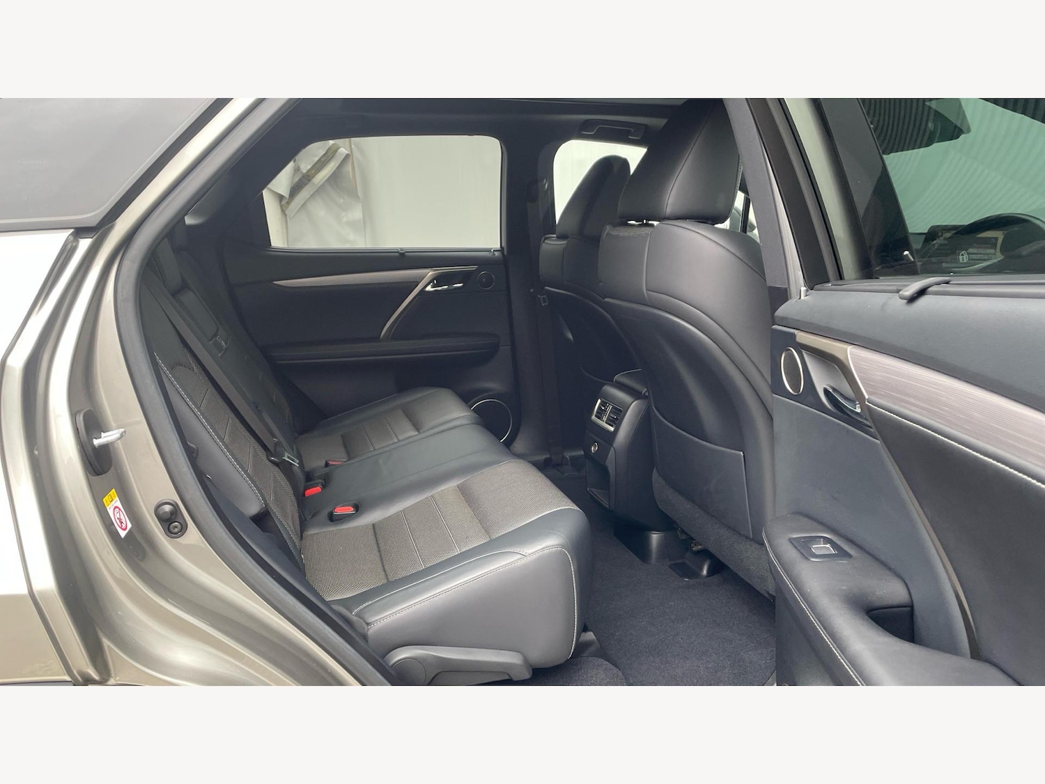 Used Lexus RX 2017 for sale - 76446669: Photo 11