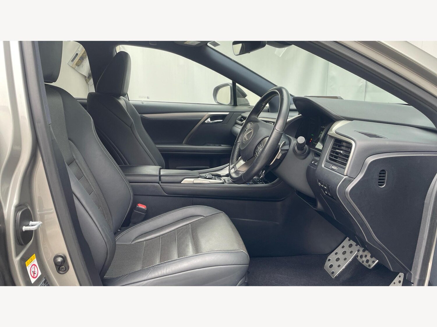 Used Lexus RX 2017 for sale - 76446669: Photo 15