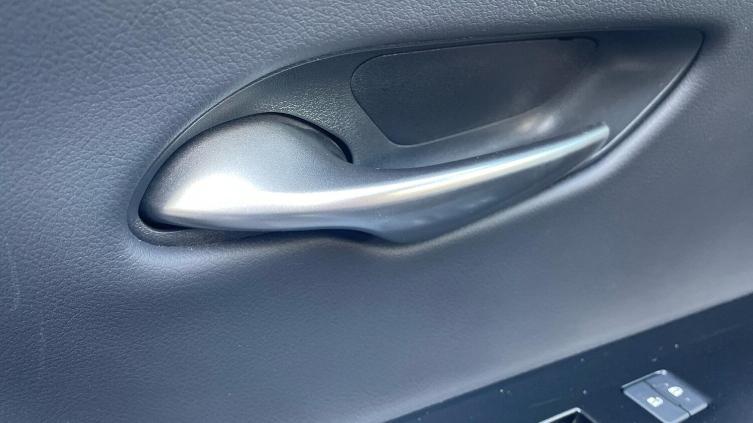 Used Lexus UX 2020 for sale - 77723165: Photo 34