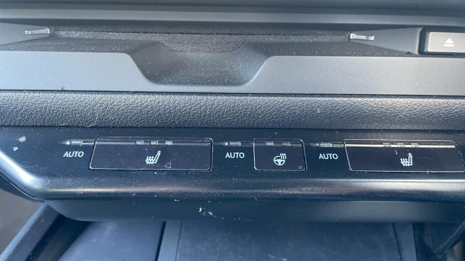 Used Lexus UX 2020 for sale - 77723165: Photo 44