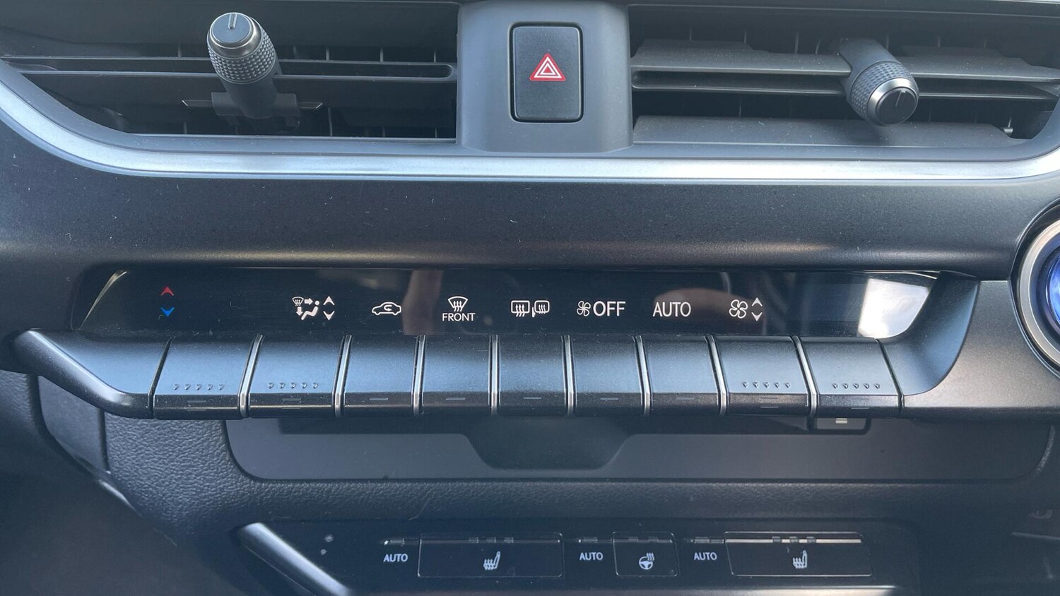 Used Lexus UX 2020 for sale - 77723165: Photo 45