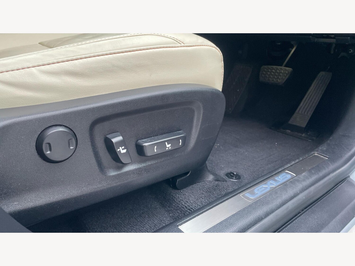 Used Lexus RX 2022 for sale - 77425836: Photo 24