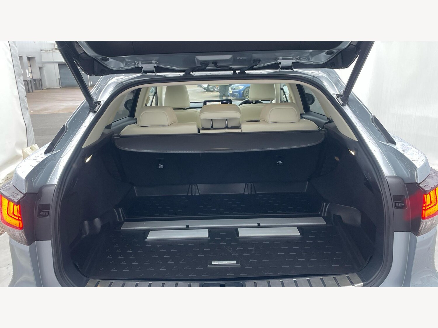 Used Lexus RX 2022 for sale - 77305797: Photo 17