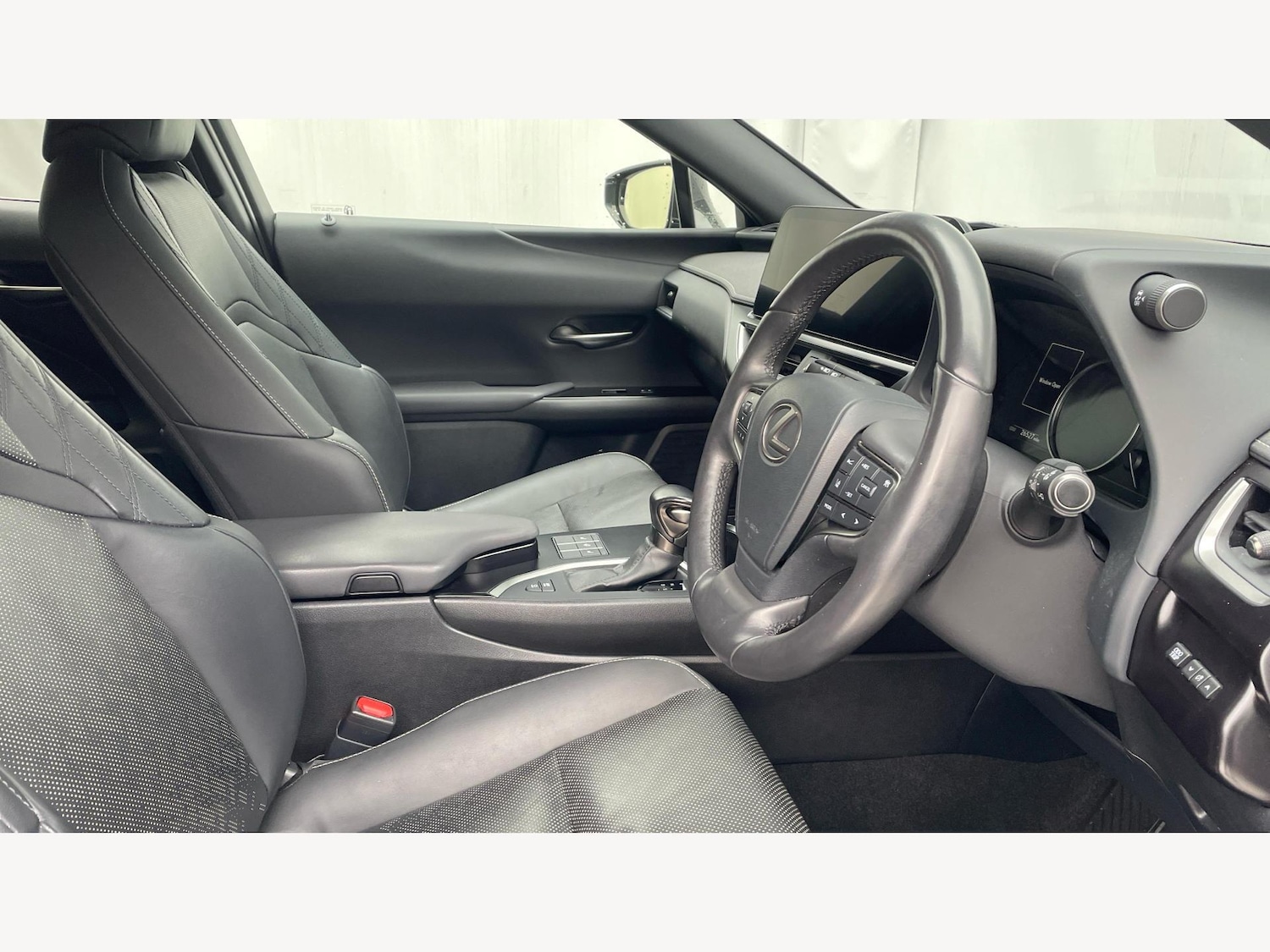 Used Lexus UX 2022 for sale - 77331576: Photo 15