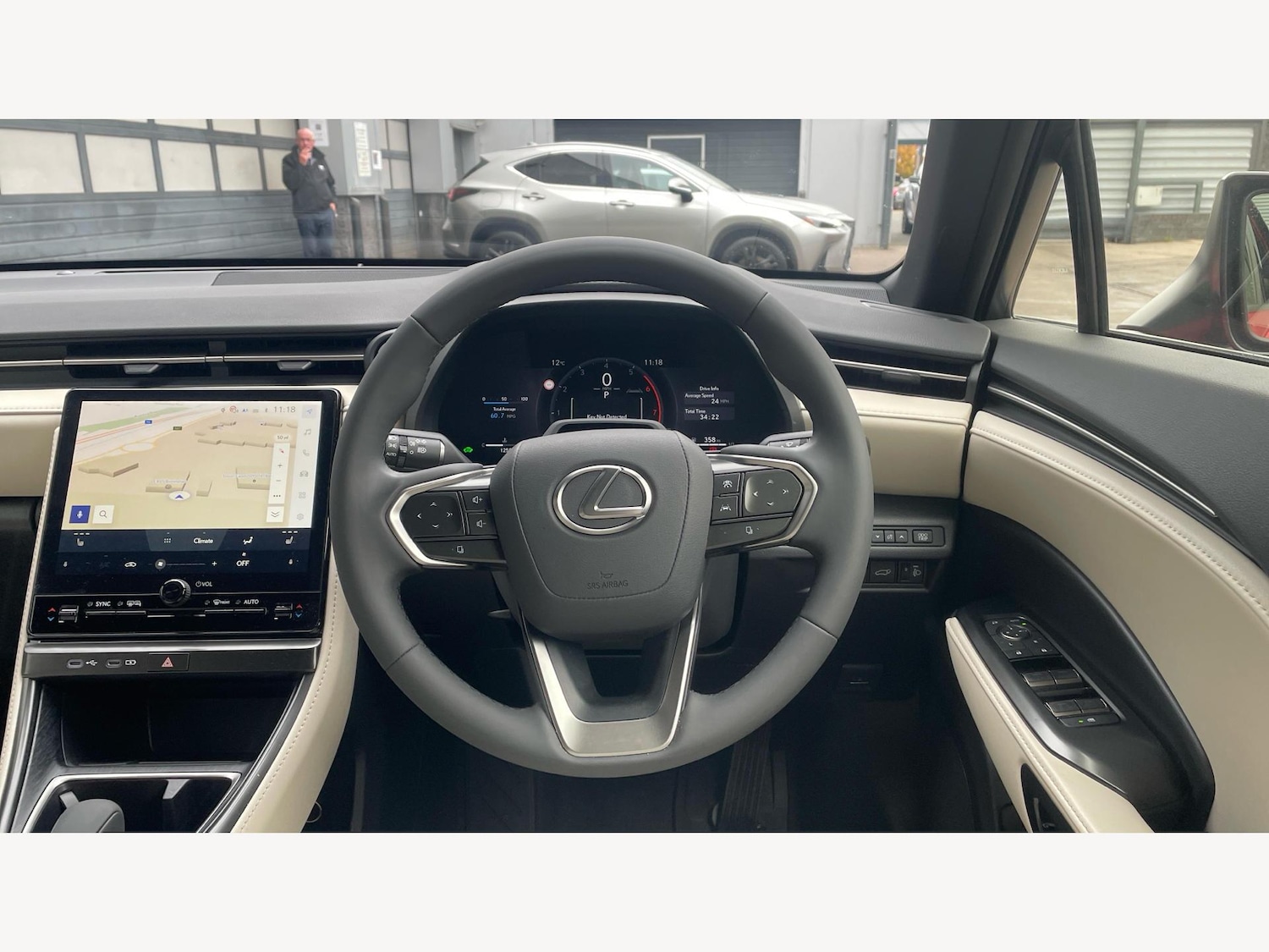 Used Lexus LBX 2025 for sale - 76381253: Photo 13