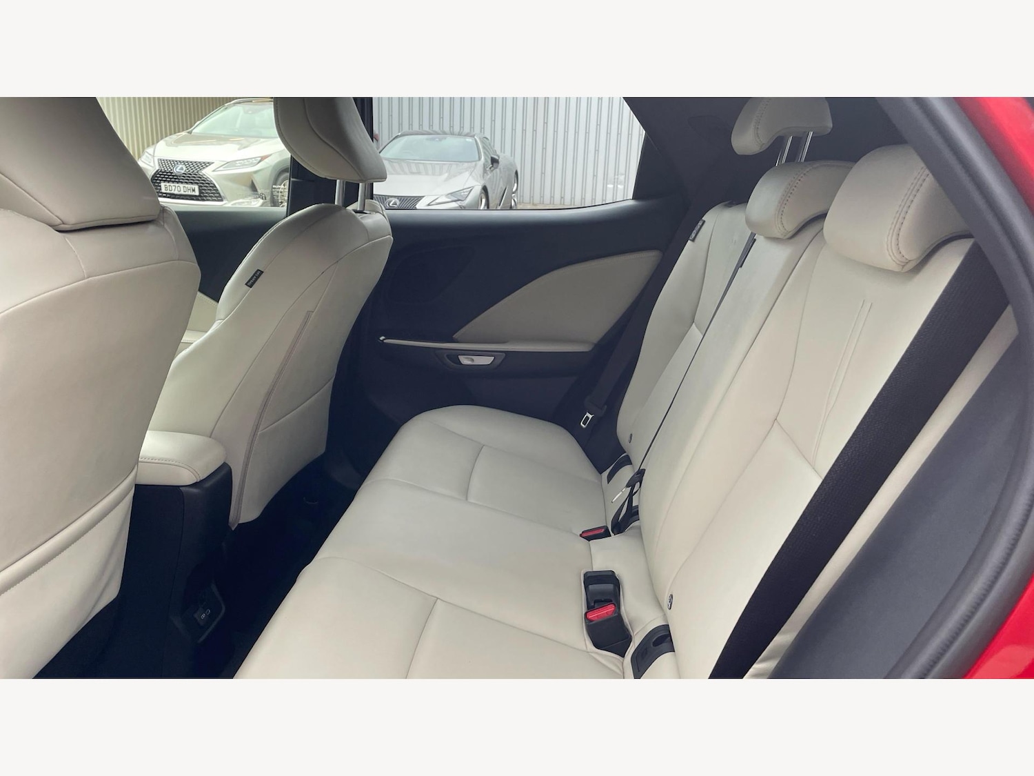 Used Lexus LBX 2025 for sale - 76381253: Photo 16