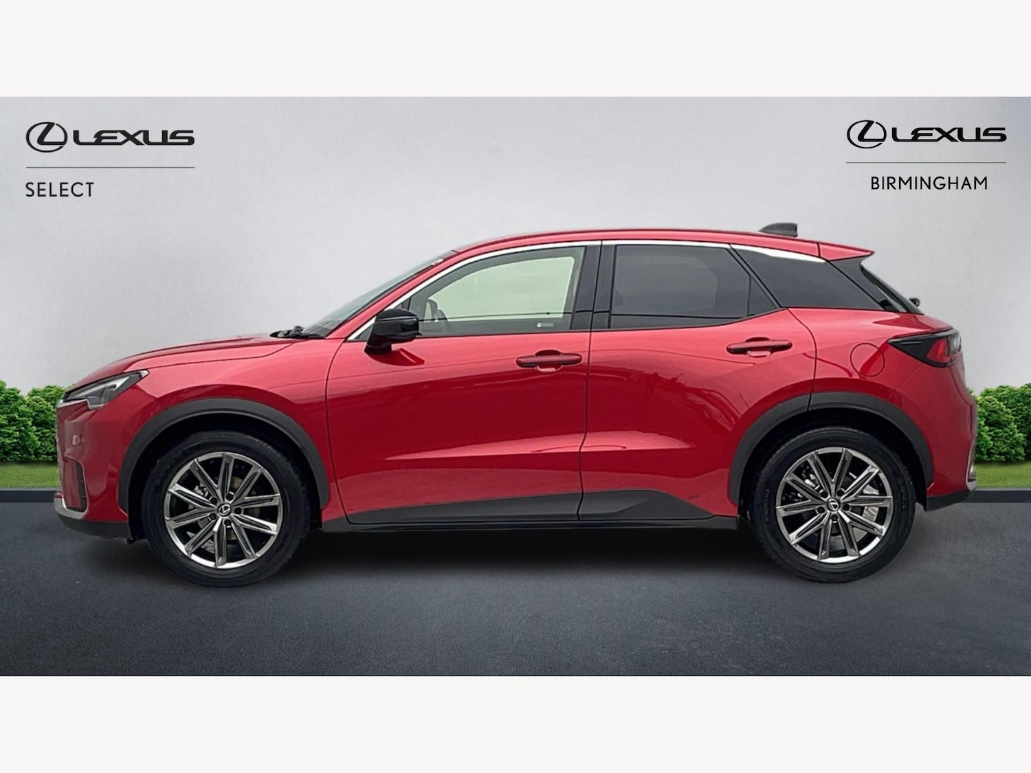 Used Lexus LBX 2025 for sale - 76381253: Photo 3