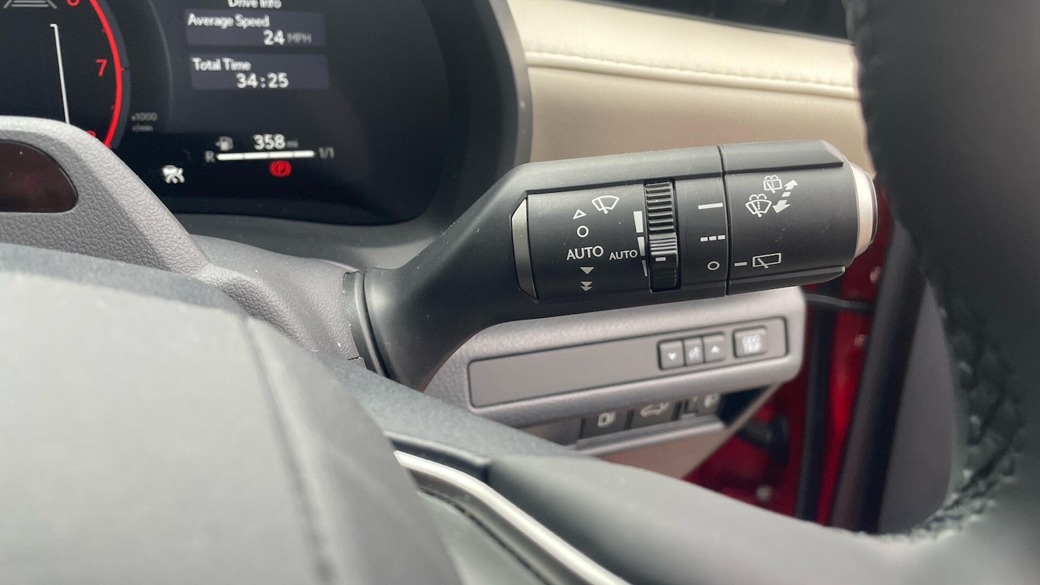 Used Lexus LBX 2025 for sale - 76381253: Photo 48