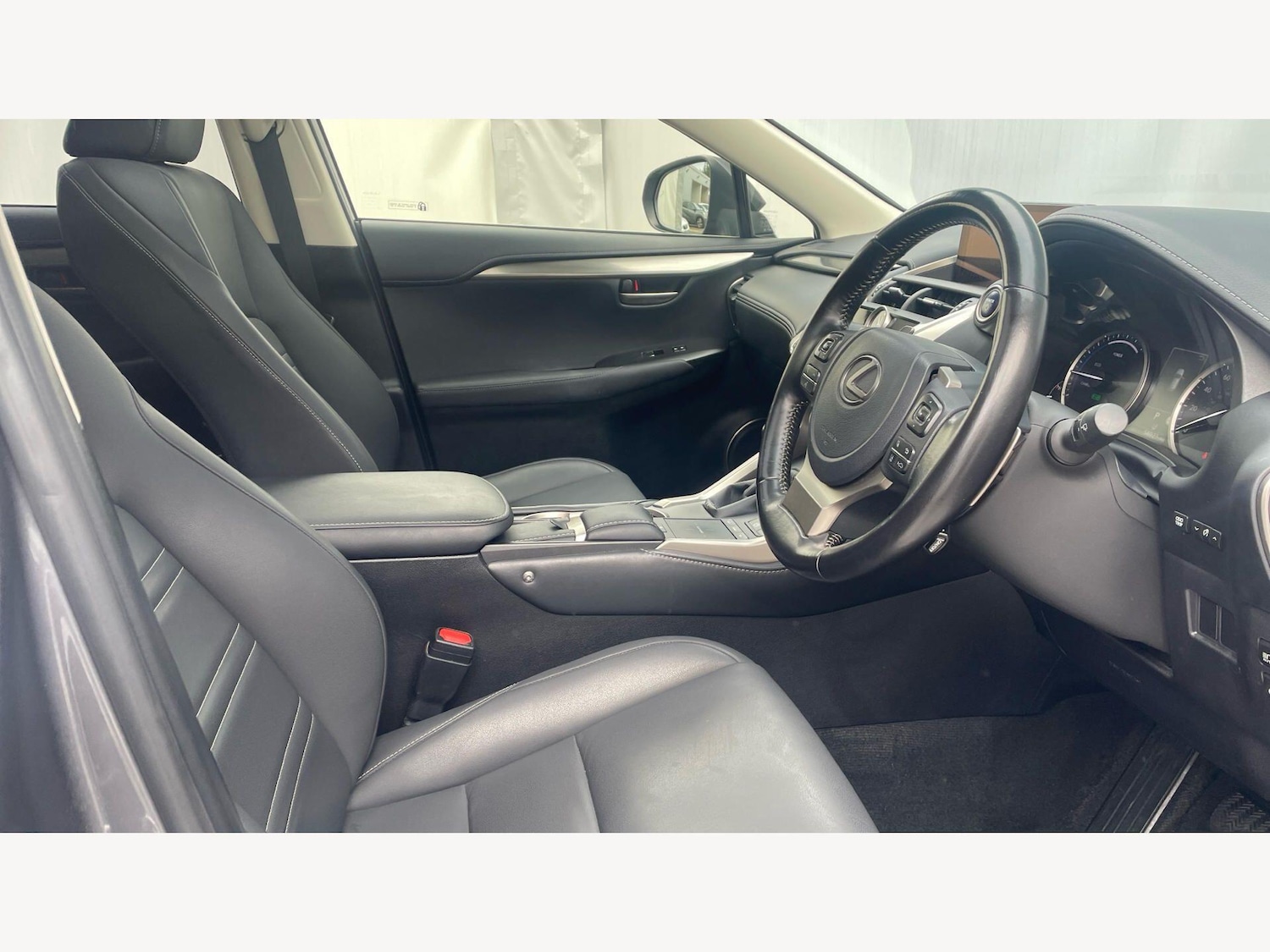 Used Lexus NX 2021 for sale - 77633386: Photo 15