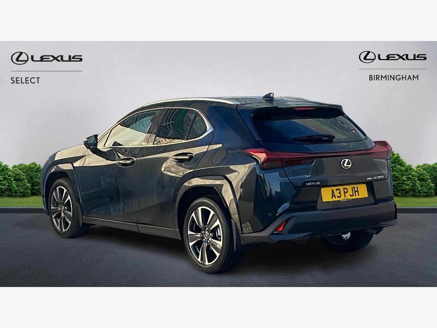 Used Lexus UX 2025 for sale - 77156697: Photo 2