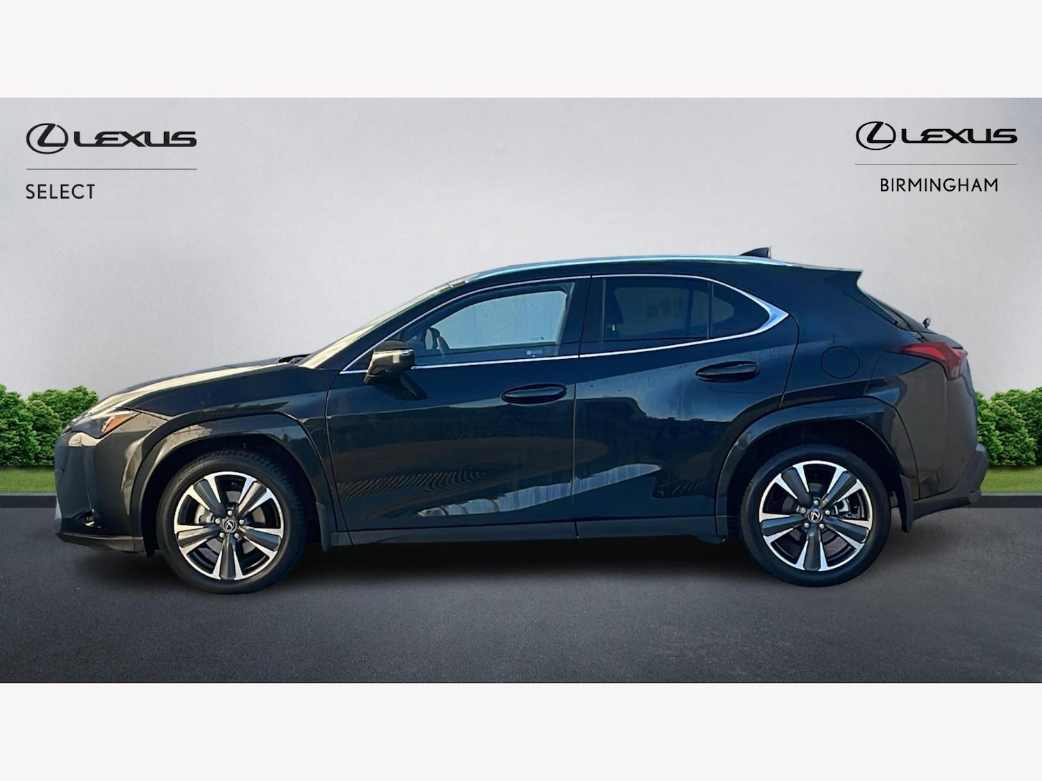 Used Lexus UX 2025 for sale - 77156697: Photo 3