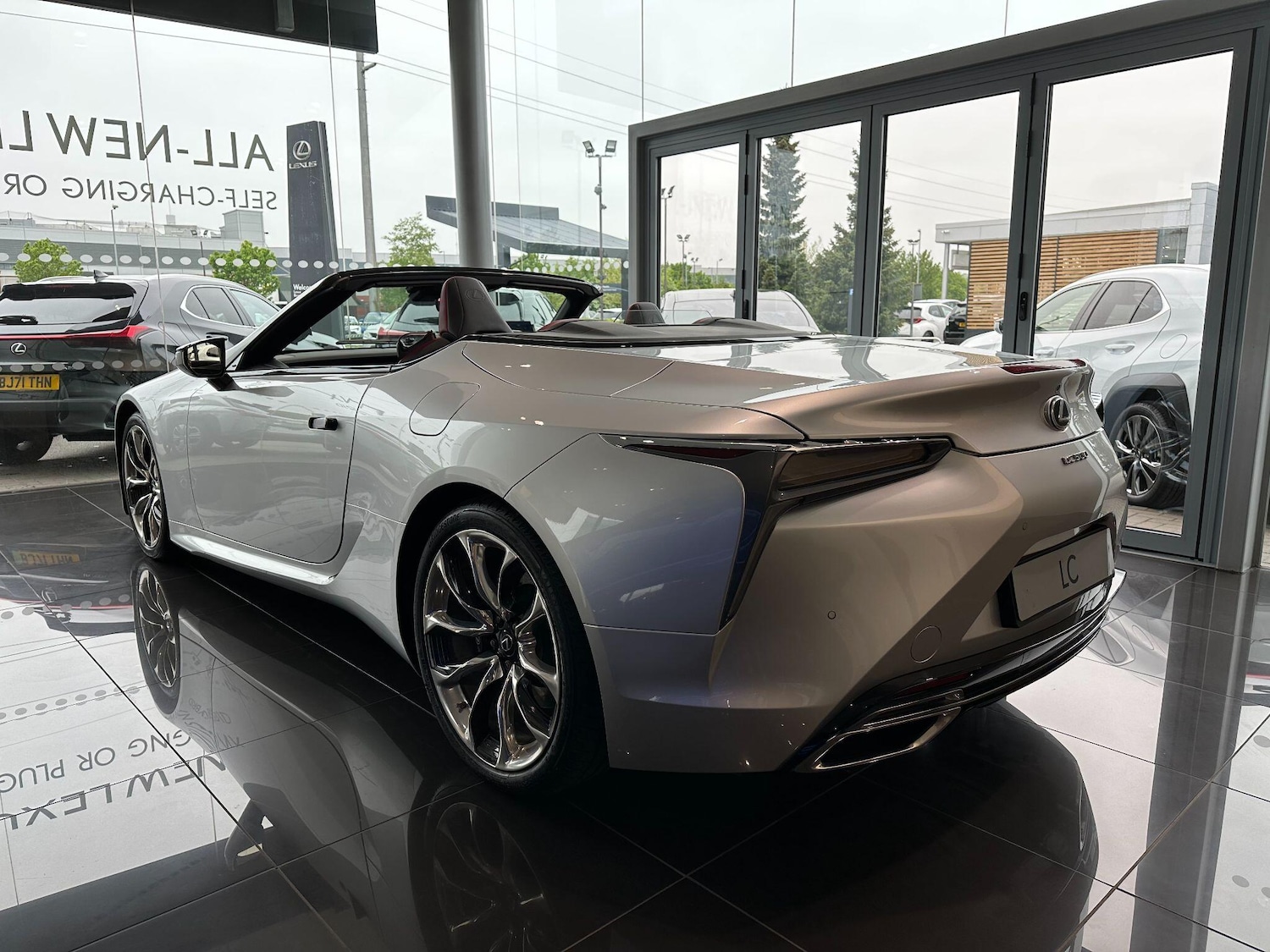 Used Lexus LC 2022 for sale - 76715059: Photo 10