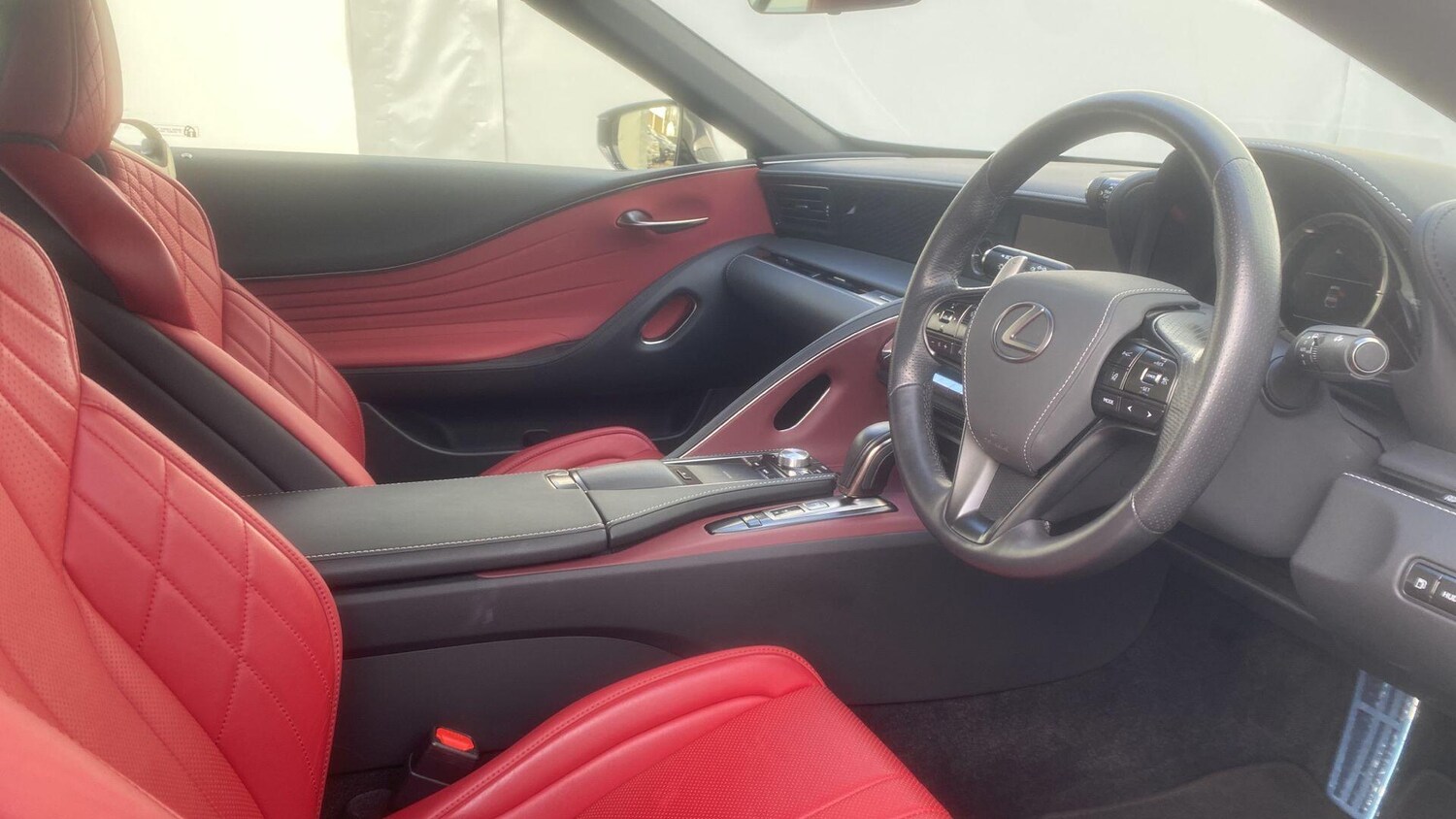 Used Lexus LC 2022 for sale - 76715059: Photo 25