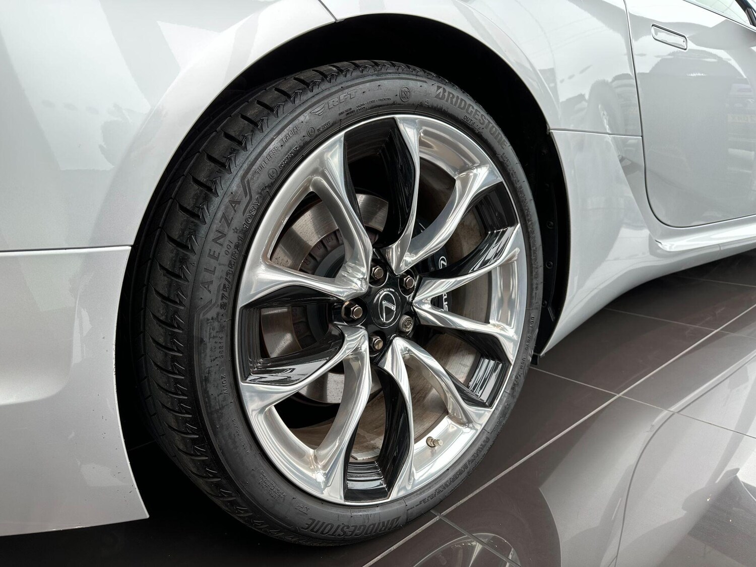 Used Lexus LC 2022 for sale - 76715059: Photo 32