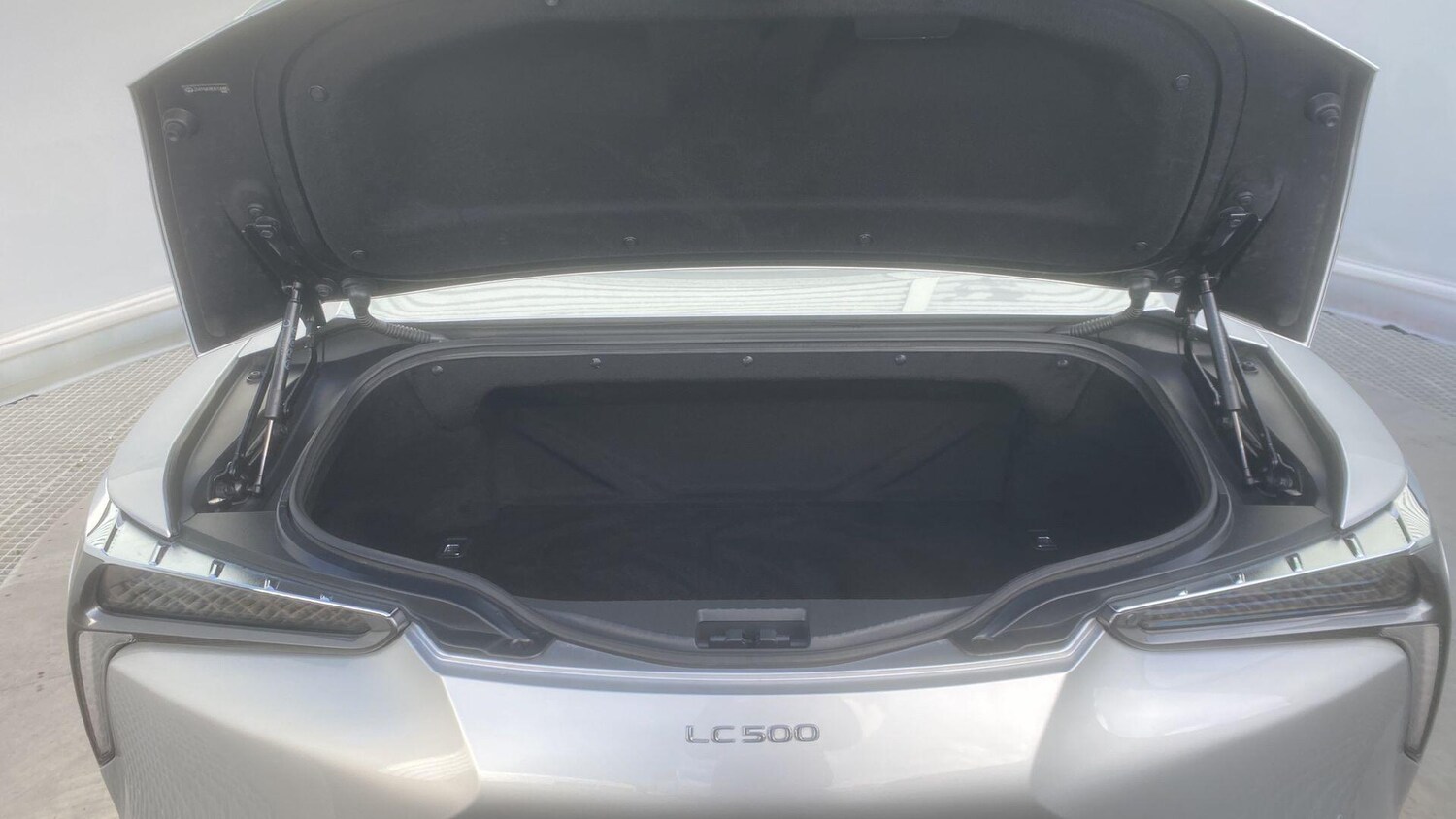 Used Lexus LC 2022 for sale - 76715059: Photo 36