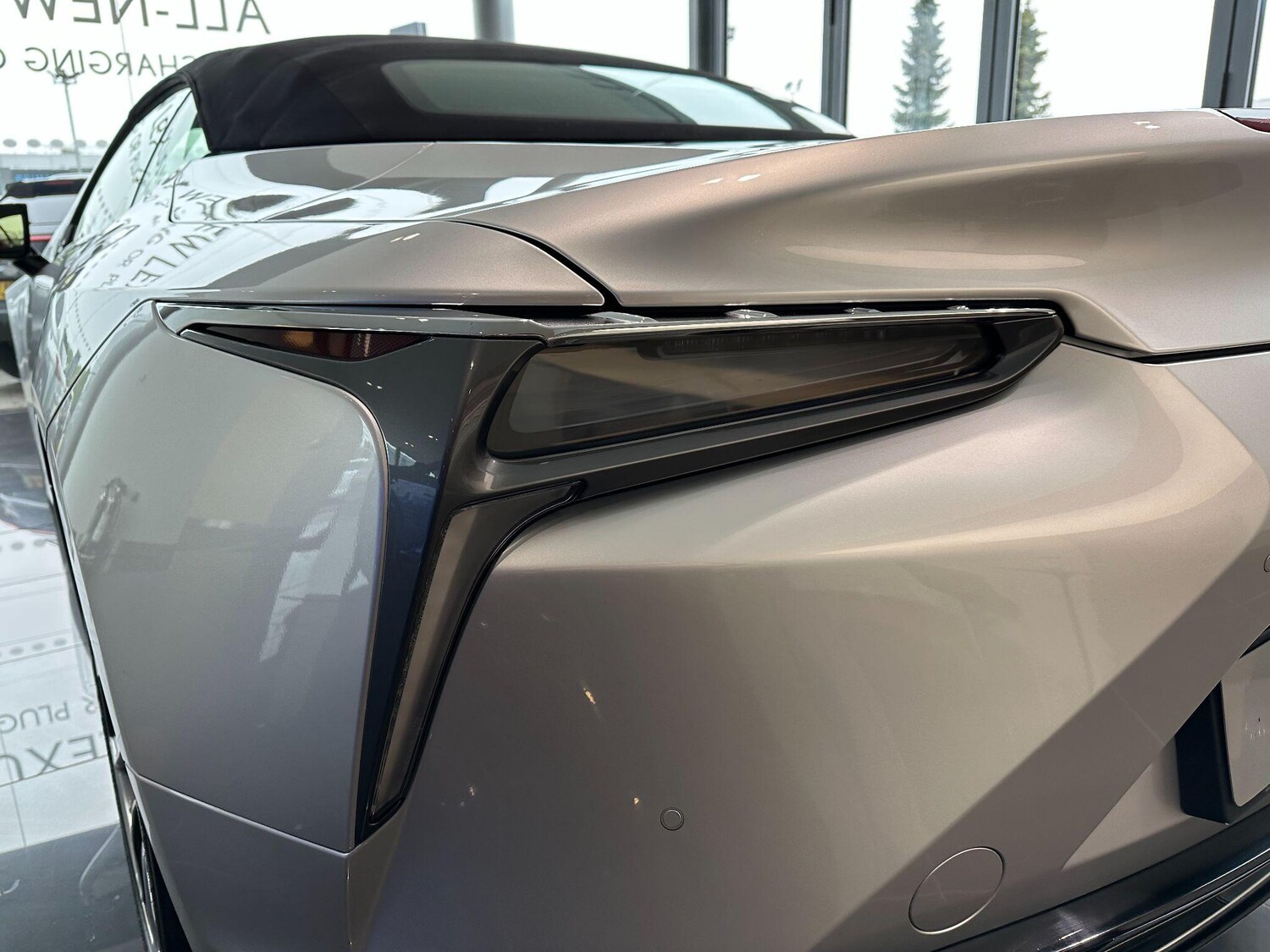 Used Lexus LC 2022 for sale - 76715059: Photo 45
