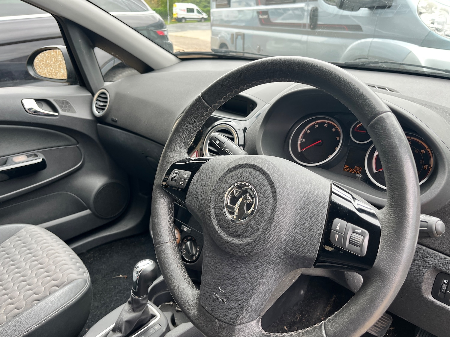 Used Vauxhall Corsa 2013 for sale - 75974923: Photo 9