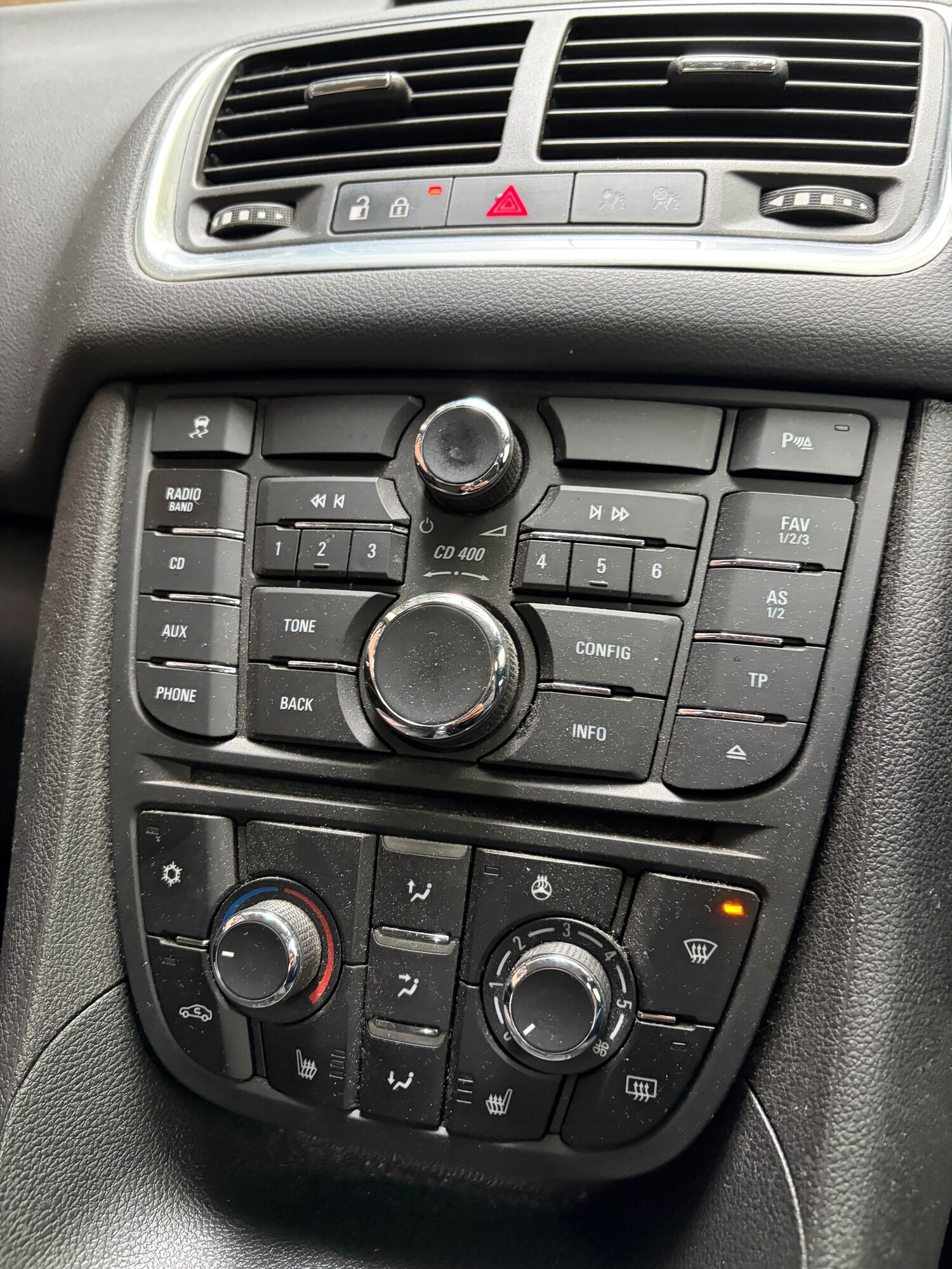 Used Vauxhall Meriva 2015 for sale - 76206612: Photo 10