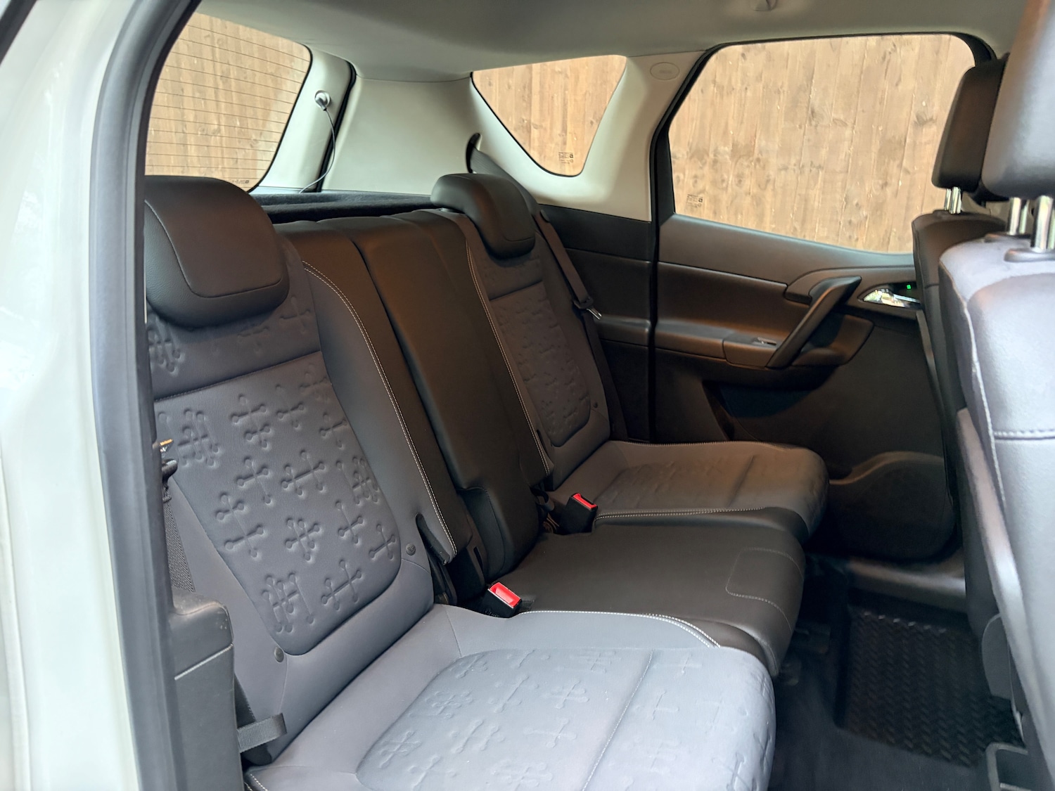 Used Vauxhall Meriva 2015 for sale - 76206612: Photo 18