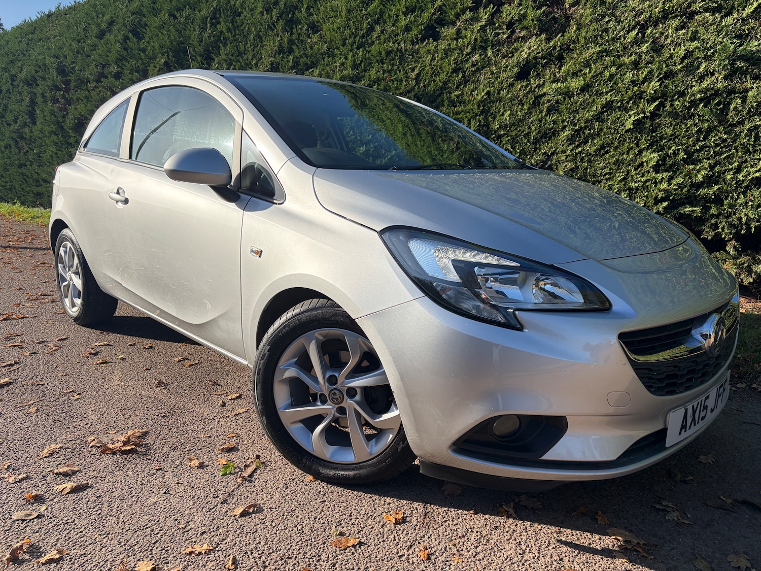 Used Vauxhall Corsa 2015 for sale - 76313791: Photo 1