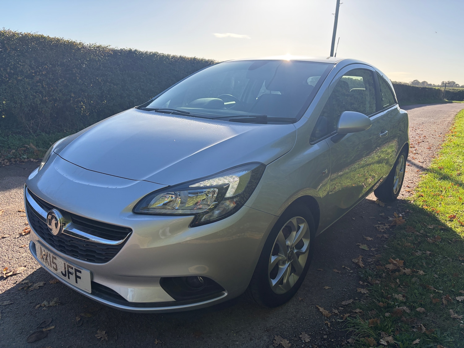 Used Vauxhall Corsa 2015 for sale - 76313791: Photo 2
