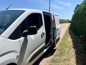 Used Citroen Berlingo 2020 for sale - 75912589: Photo