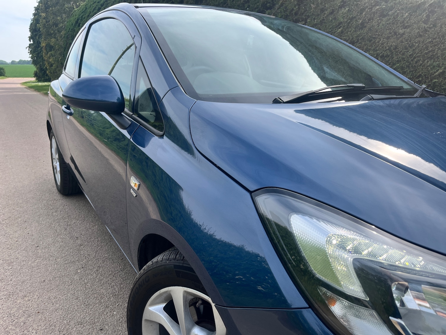 Used Vauxhall Corsa 2016 for sale - 75912564: Photo 3