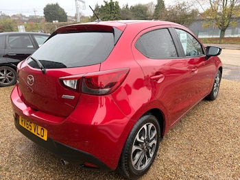 Used Mazda Mazda2 2015 for sale - 76581244: Photo