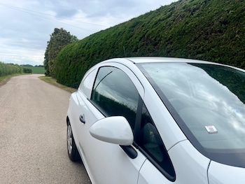 Used Vauxhall Corsa Van 2018 for sale - 75912638: Photo