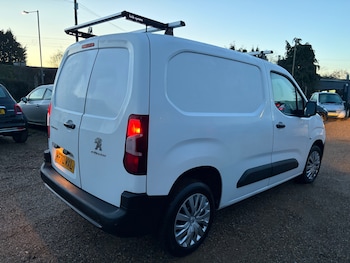 Used Peugeot Partner 2020 for sale - 76724060: Photo