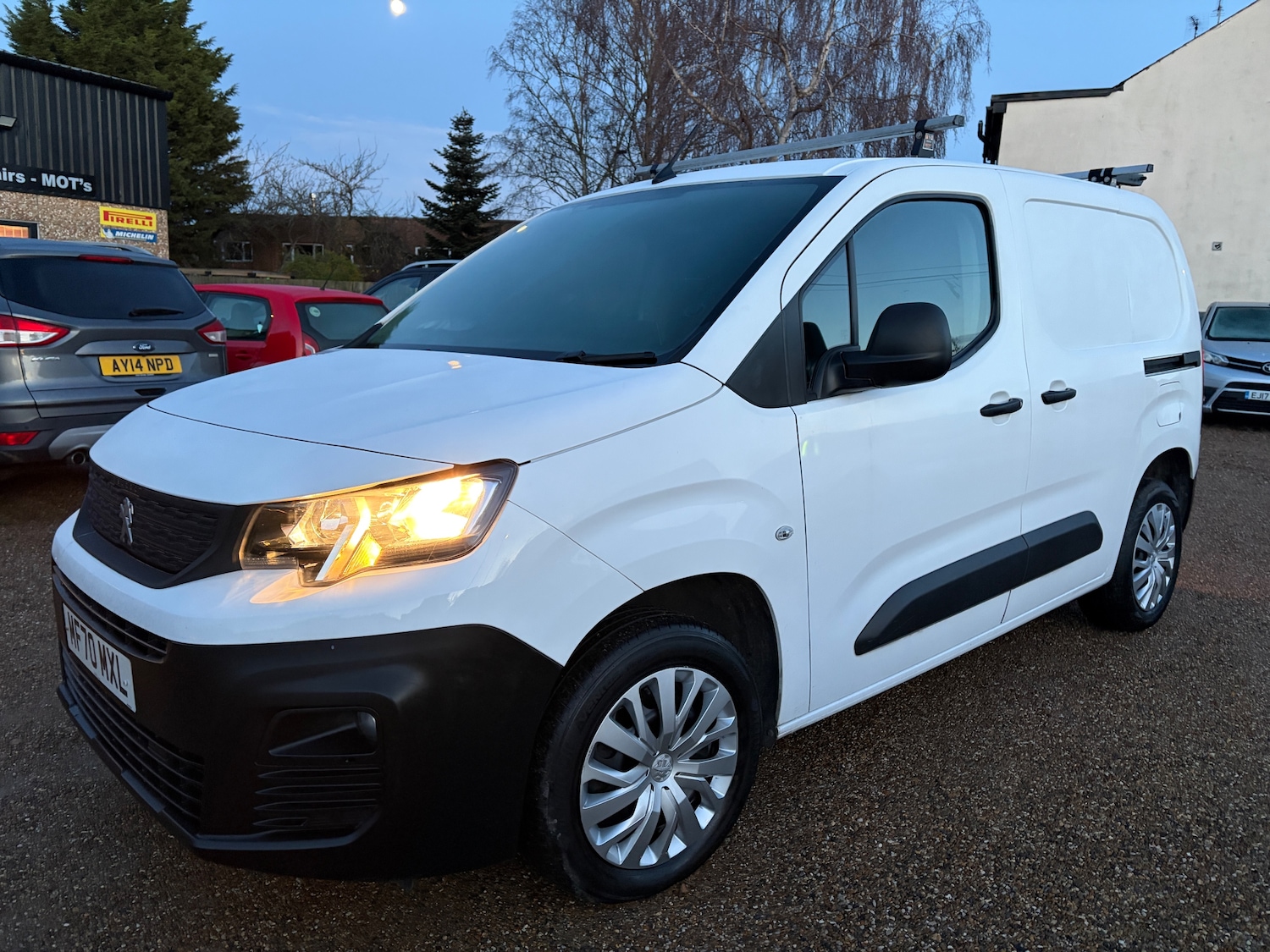 Used Peugeot Partner 2020 for sale - 76724060: Photo 3