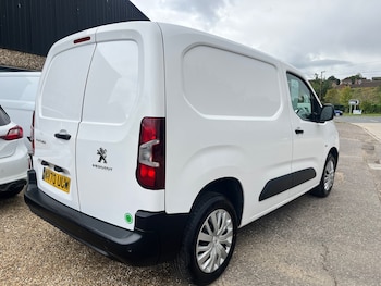Used Peugeot Partner 2021 for sale - 75912646: Photo