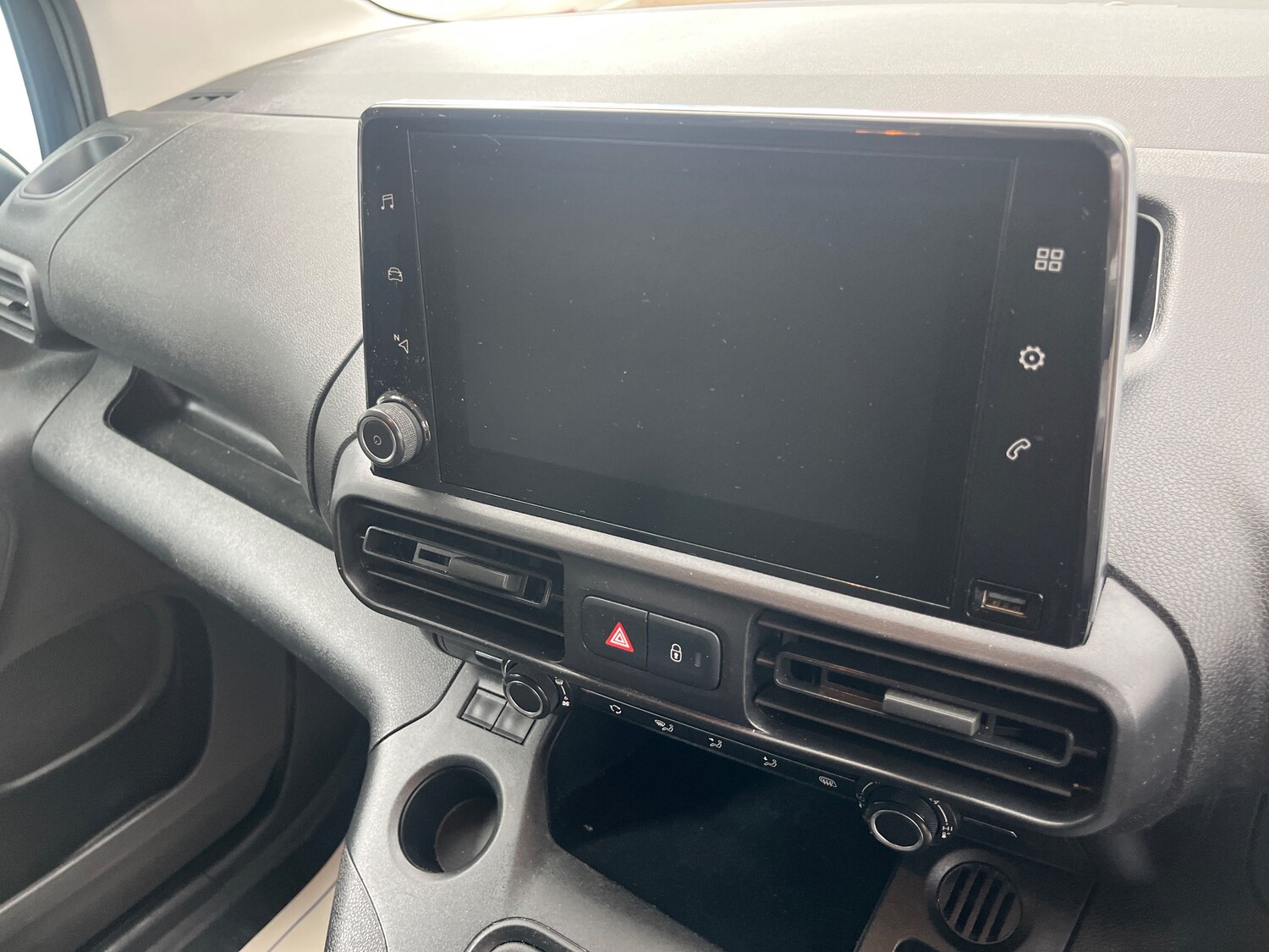 Used Peugeot Partner 2021 for sale - 75912646: Photo 9