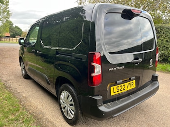 Used Peugeot Partner 2022 for sale - 75912572: Photo