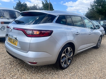 Used Renault Megane 2016 for sale - 75912591: Photo