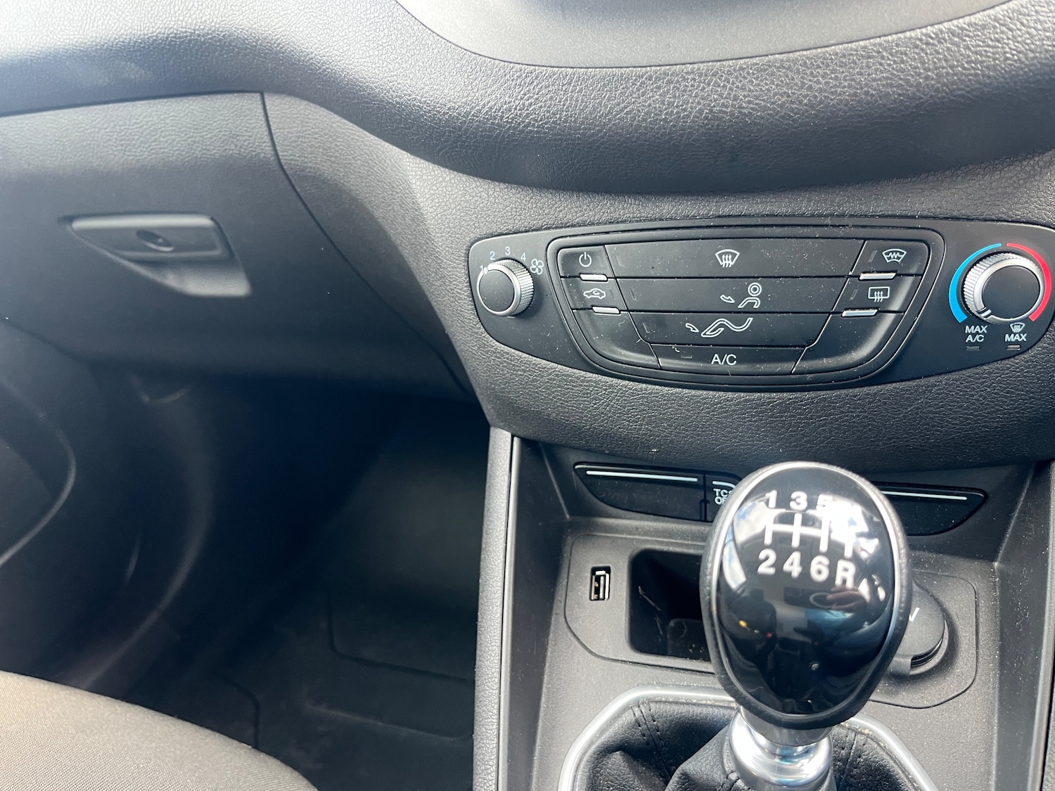 Used Ford Transit Courier 2023 for sale - 75974968: Photo 14