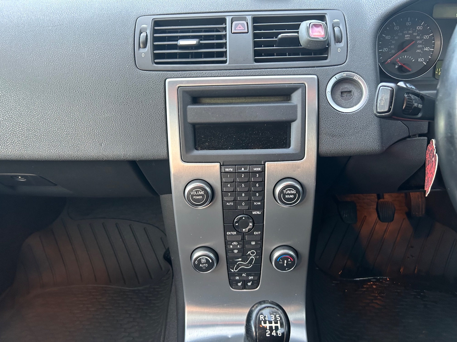 Used Volvo V50 2008 for sale - 76346839: Photo 19