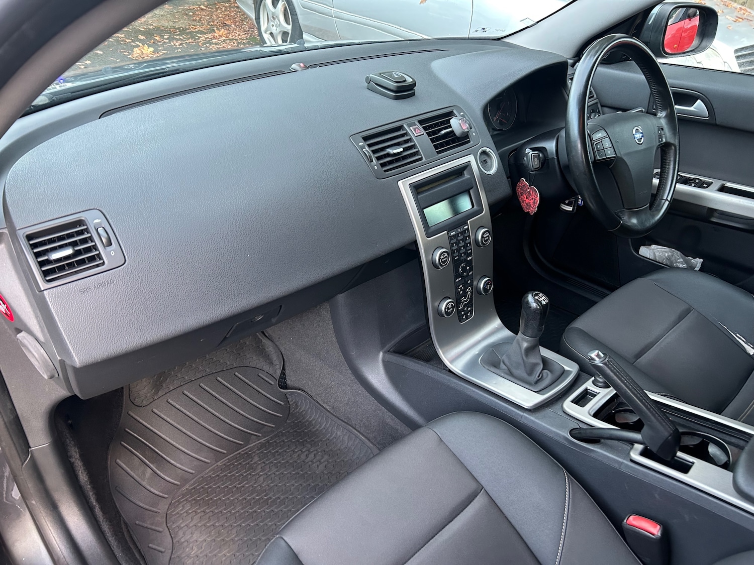 Used Volvo V50 2008 for sale - 76346839: Photo 25