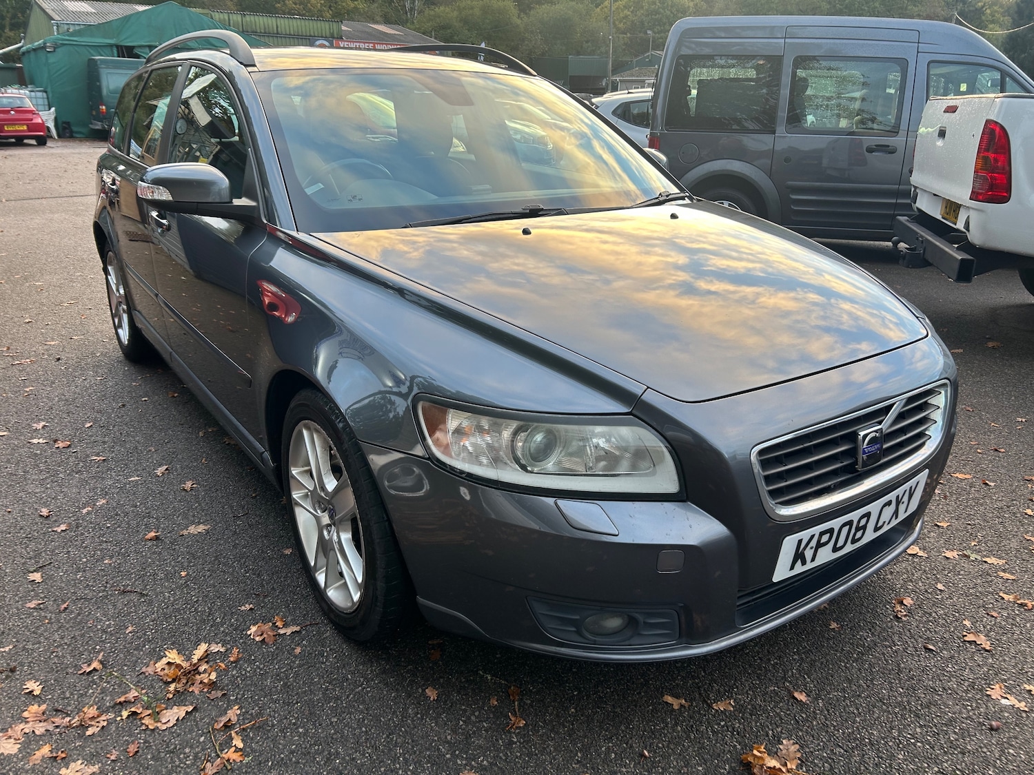 Used Volvo V50 2008 for sale - 76346839: Photo 3