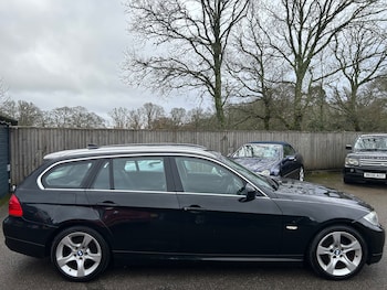 Used BMW 3 Series 2011 for sale - 77631326: Photo