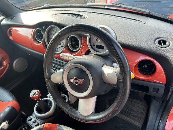 Used MINI Convertible 2006 for sale - 74858646: Photo 16