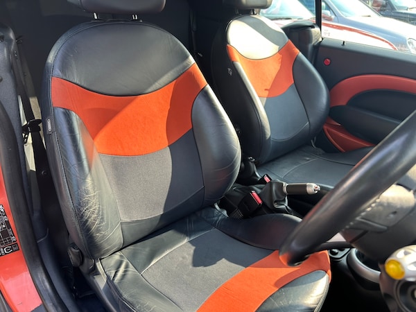Used MINI Convertible 2006 for sale - 74858646: Photo 18
