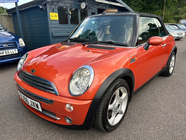 Used MINI Convertible 2006 for sale - 74858646: Photo 1